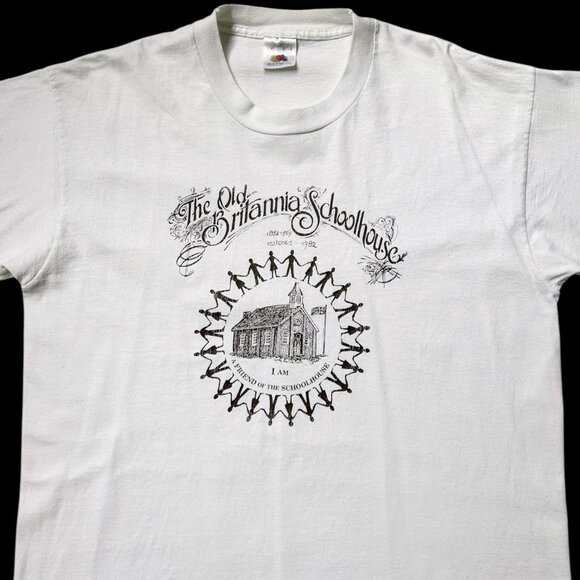 80s vintage The Old Britannia Schoolhouse t-shirt single stitch friends. - Picture 2 of 6